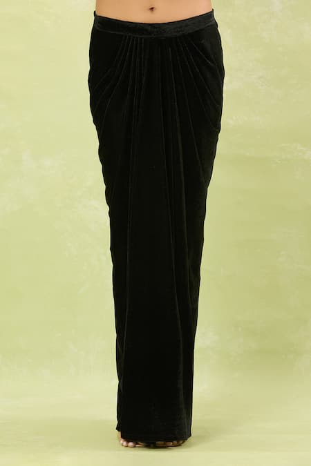 Buy_Samyukta Singhania_Black Velvet Tassels Salli Hand Embellished Kurta Set _Online_at_Aza_Fashions