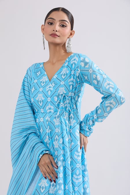 Shop_Naintara Bajaj_Blue Muslin V-neck Abstract Geometric Print Angarkha Kurta Set 