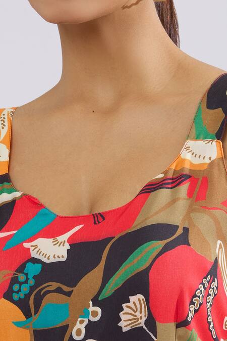 Naintara Bajaj_Multi Color Rayon Scoop Neck Abstract Floral Tiered Maxi Dress _Online_at_Aza_Fashions