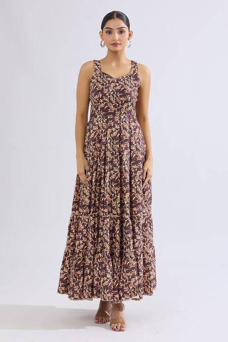 Buy_Naintara Bajaj_Brown Rayon Sweetheart Neck Leaf Vine Print Maxi Dress 