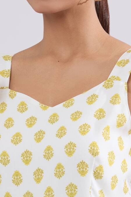 Naintara Bajaj_Gold Rayon Sweetheart Neck Floral Motif Print Maxi Dress _at_Aza_Fashions