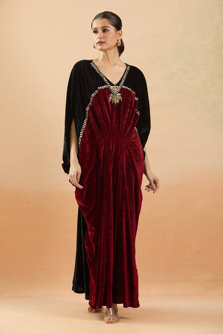 Samyukta Singhania Maroon Velvet Sequins, Cut Work V-neck Kaftan Dress With Embellishments at Aza Fashions Samyukta Singhania_Maroon Velvet Sequins, Cut Work V-neck Kaftan Dress With Embellishments_at_Aza_Fashions