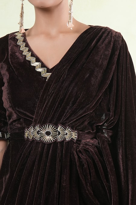 Samyukta Singhania_Gold Velvet Beads V-neck Embellished Saree Gown _at_Aza_Fashions
