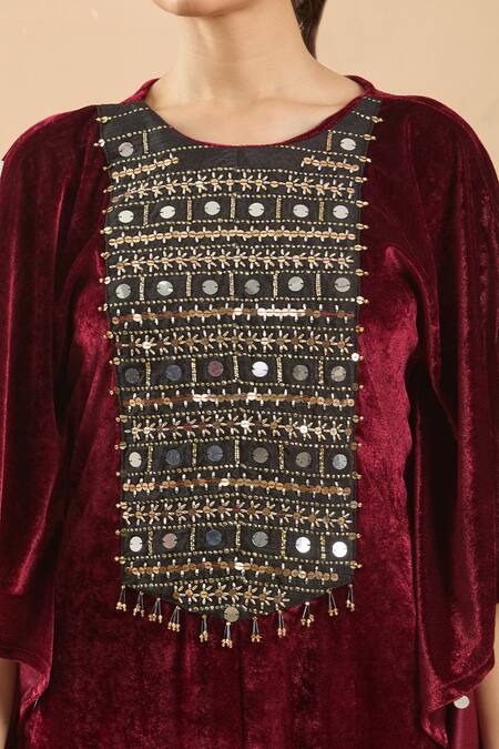 Samyukta Singhania_Maroon Velvet Cut Work Round Neck Hand Embellished Kaftan And Pant Set_at_Aza_Fashions