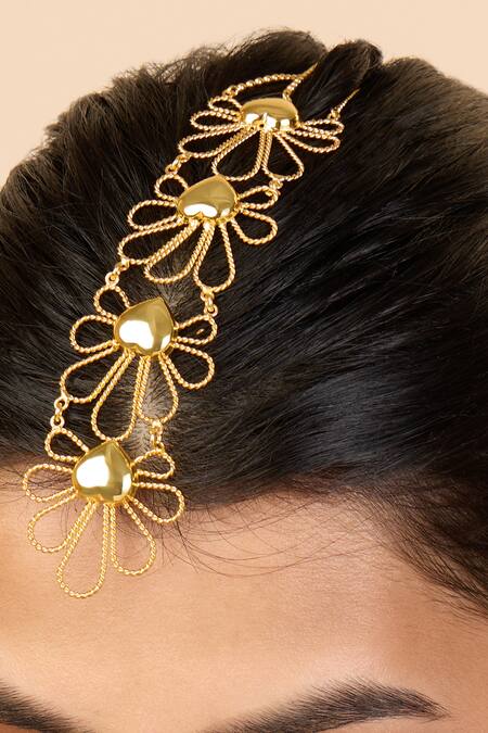 Shop Mnsh Gold Plated Petal Vine Maangtikka Online at Aza Fashions Shop_Mnsh_Gold Plated Petal Vine Maangtikka _Online_at_Aza_Fashions