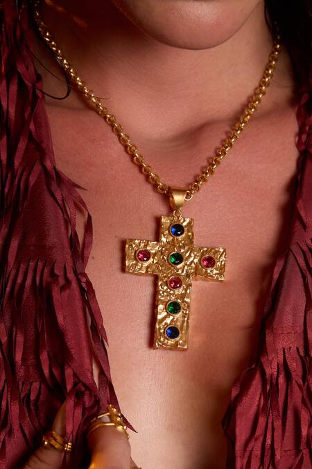 Buy Mnsh Gold Plated Glass Diamond Cross Pendant Necklace Online at Aza Fashions Buy_Mnsh_Gold Plated Glass Diamond Cross Pendant Necklace _Online_at_Aza_Fashions