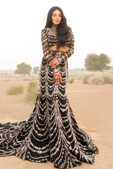 Kaynaat By Aanchal Sawhney_Black Net Cut Work, Sequins High Embroidered Lehenga Set With Feather Cuffs _Online_at_Aza_Fashions