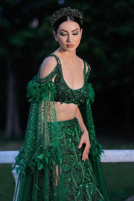 Kaynaat By Aanchal Sawhney_Green Net Crystals, Sequins, Cut Work, Stones Cutdana Embroidered Lehenga Set _Online_at_Aza_Fashions