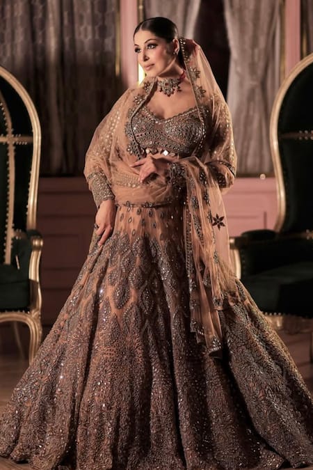 Kaynaat by Aanchal Sawhney Embroidered Rose Gold Bridal Lehenga Set 