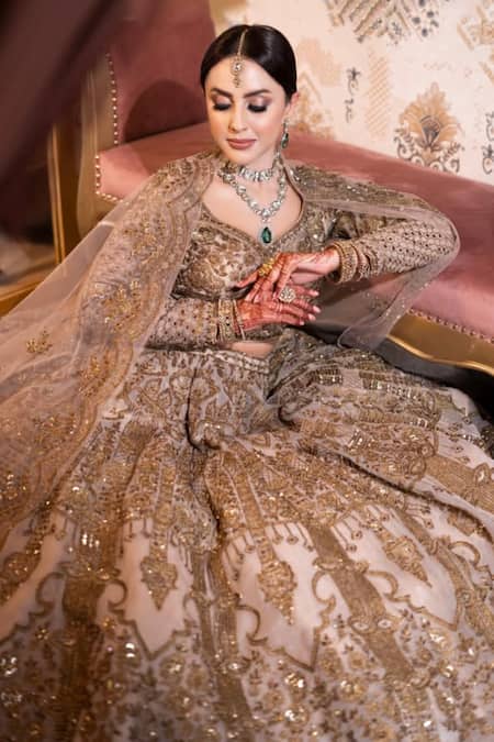 Kaynaat By Aanchal Sawhney_Brown Net Sequins, Embroidery Asymmetric Kishti Bridal Lehenga Set _Online_at_Aza_Fashions