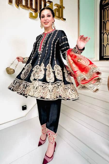 Kaynaat By Aanchal Sawhney Cutdana Embroidered Anarkali Set 