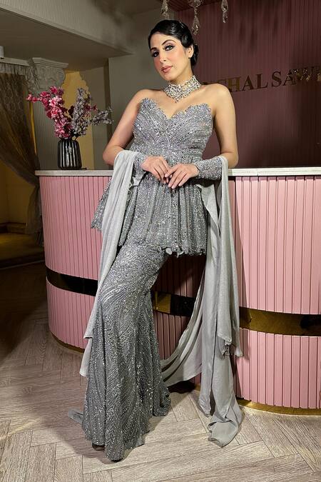 Shop Kaynaat By Aanchal Sawhney Gray Net, Lycra Cut Work, Beads, Metallic Grey Cutdana Embroidered Kurta Set Online at Aza Fashions Shop_Kaynaat By Aanchal Sawhney_Gray Net, Lycra Cut Work, Beads, Metallic Grey Cutdana Embroidered Kurta Set _Online_at_Aza_Fashions