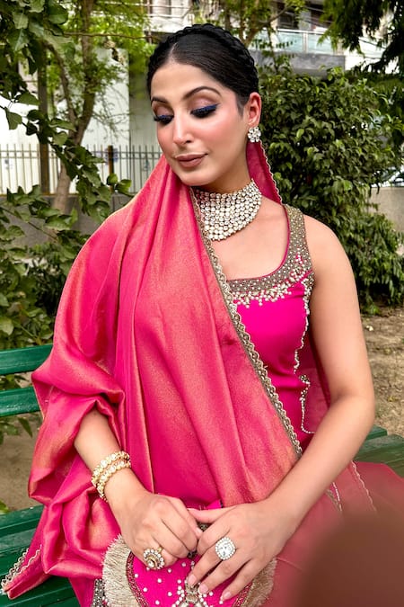 Kaynaat By Aanchal Sawhney Pink Silk Cut Work, Pearls, Zari, Embroidery, Sequins Square Neck Kurta Set Online at Aza Fashions Kaynaat By Aanchal Sawhney_Pink Silk Cut Work, Pearls, Zari, Embroidery, Sequins Square Neck Kurta Set _Online_at_Aza_Fashions