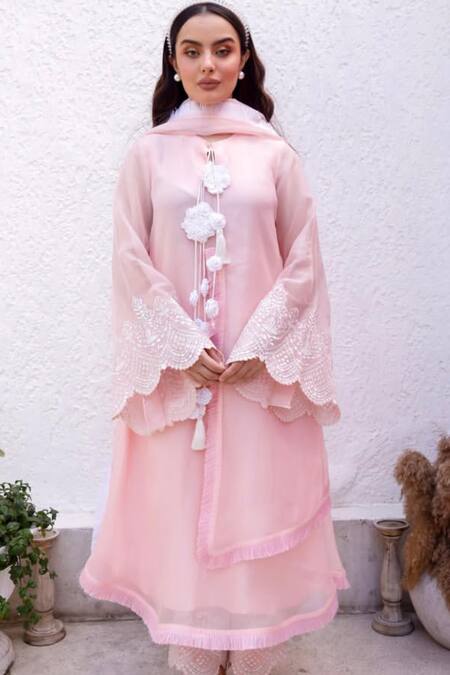 Kaynaat By Aanchal Sawhney_Pink Organza Tassels, Embroidery Cherry Blossom Thread Embellished Kurta Set _Online_at_Aza_Fashions