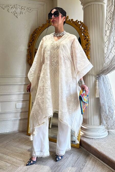 Shop Kaynaat By Aanchal Sawhney White Organza Pearls, Embroidery Floral Lace Embellished Kaftan And Pant Set Online at Aza Fashions Shop_Kaynaat By Aanchal Sawhney_White Organza Pearls, Embroidery Floral Lace Embellished Kaftan And Pant Set _Online_at_Aza_Fashions