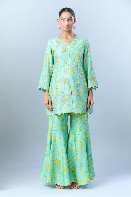 Shop Archana Shah Green Beads, Sequins, Pearls V-neck Floral Print Jacket Kurta Set Online at Aza Fashions Shop_Archana Shah_Green Beads, Sequins, Pearls V-neck Floral Print Jacket Kurta Set _Online_at_Aza_Fashions