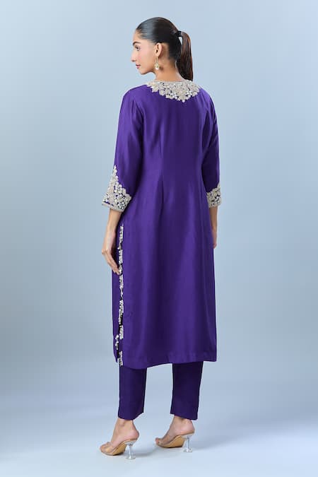 Shop Prisho Blue Cotton Embroidery Round Neck Floral Bloom Kurta Set at Aza Fashions Shop_Prisho_Blue Cotton Embroidery Round Neck Floral Bloom Kurta Set _at_Aza_Fashions