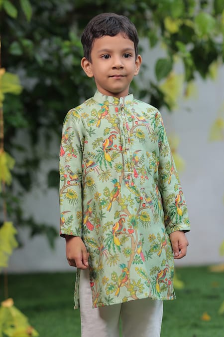 Shruti Jalan Green Chanderi, Cotton Forest Print Kurta Set Online at Aza Fashions Shruti Jalan_Green Chanderi, Cotton Forest Print Kurta Set _Online_at_Aza_Fashions