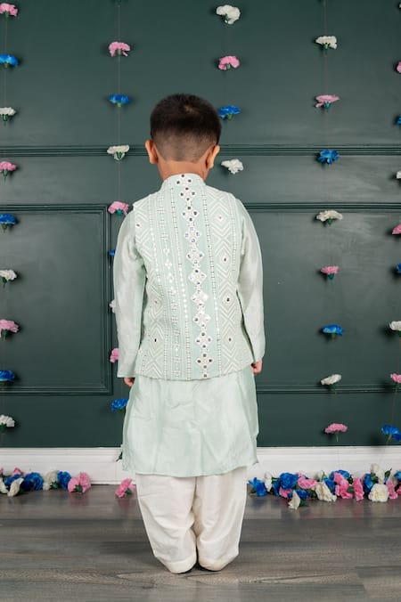 Shruti Jalan Mirror Work Bundi & Kurta Set 