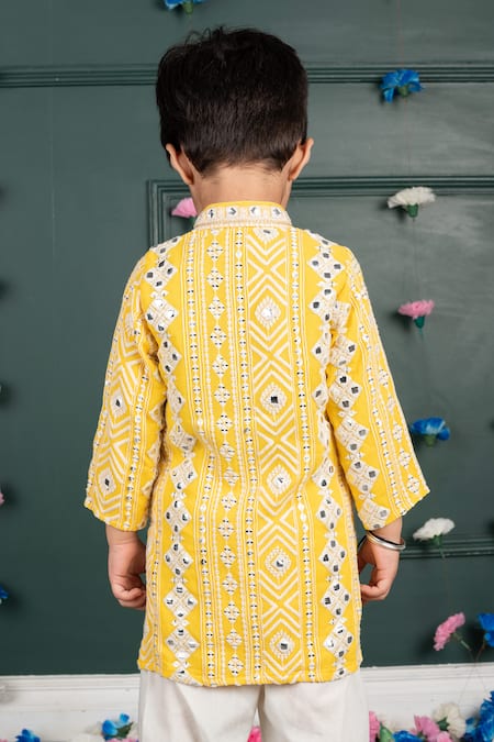 Shruti Jalan Yellow Thread & Mirror Embroidered Kurta Set 