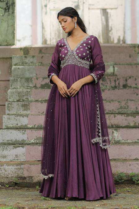 Enamour By Radha_Purple Net, Silk Sequins, Zari, Beads V-neck Zardozi Embroidered Anarkali Set _at_Aza_Fashions