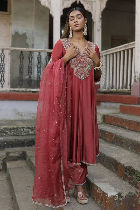 Enamour By Radha_Red Organza, Muslin Pearls, Sequins, Beads Blossom Embroidered Anarkali Set _Online_at_Aza_Fashions