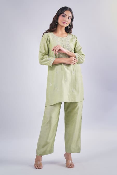 Shop Samyukta Singhania Green Cotton, Silk Embroidery Round Neck Floral Dori Kurta Set Online at Aza Fashions Shop_Samyukta Singhania_Green Cotton, Silk Embroidery Round Neck Floral Dori Kurta Set_Online_at_Aza_Fashions