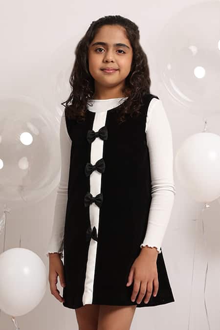 Pnk Isha Arora (Pink)_Black Velvet Bows Embellished Dress _Online_at_Aza_Fashions