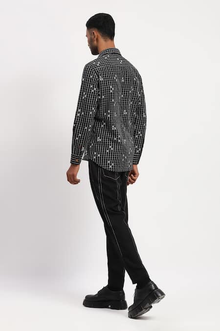 Shop Abraham And Thakore Black Pure Cotton Geometric, Wanton Scribbles Broken Rows Printed Shirt at Aza Fashions Shop_Abraham And Thakore_Black Pure Cotton Geometric, Wanton Scribbles Broken Rows Printed Shirt _at_Aza_Fashions