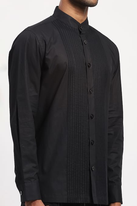 Buy_Abraham And Thakore_Black Pure Cotton Lace, Stripe Pintucked Mandarin Collared Shirt 