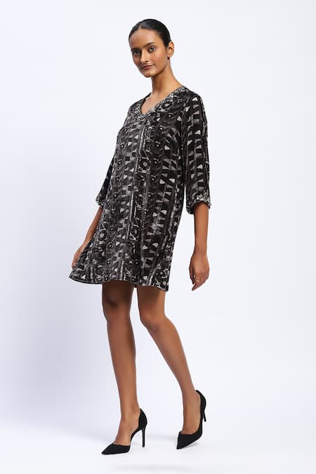 Abraham And Thakore Black Velvet Geometric, Sequins V Neck Rabari Print Dress at Aza Fashions Abraham And Thakore_Black Velvet Geometric, Sequins V Neck Rabari Print Dress _at_Aza_Fashions