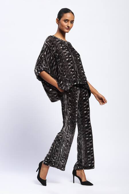 Abraham And Thakore_Black Velvet Sequins Round Neck Geometric Print Kaftan Top_Online_at_Aza_Fashions