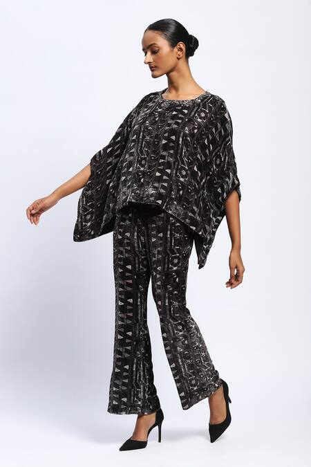 Abraham And Thakore_Black Velvet Sequins Round Neck Geometric Print Kaftan Top_at_Aza_Fashions
