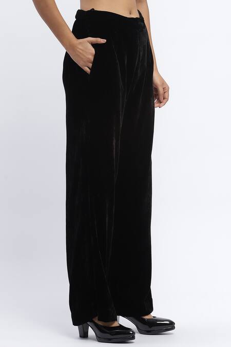 Abraham And Thakore Black Velvet Bootcut Trouser Online at Aza Fashions Abraham And Thakore_Black Velvet Bootcut Trouser _Online_at_Aza_Fashions