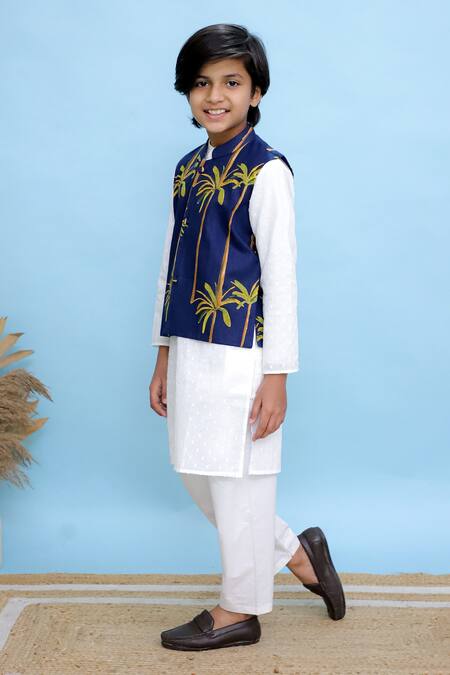Buy_Kalp_Blue Cotton, Linen Elephant Palm Tree Printed Bundi Kurta Set _Online_at_Aza_Fashions