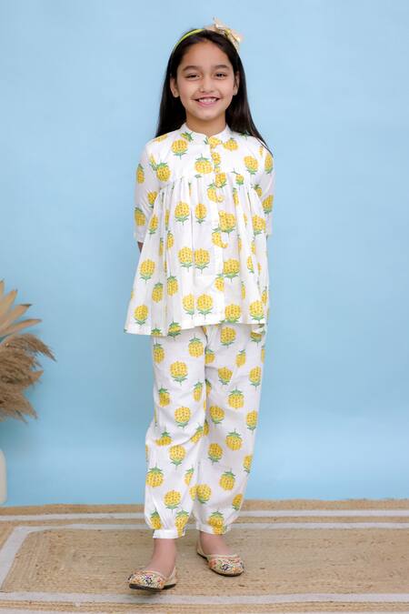 Kalp_White Cotton Floral Boota Sooti Print Kedia Top And Afghani Pant Set _Online_at_Aza_Fashions