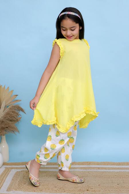 Kalp_Yellow Cotton Embroidery Handkerchief Hem Kurta And Pant Set _Online_at_Aza_Fashions