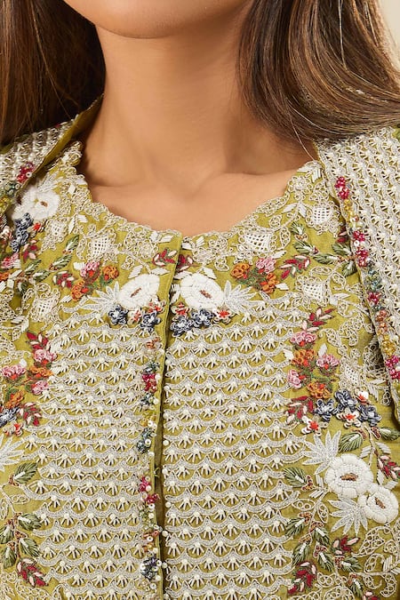 Prisho Green Cape Open, Kurta Round Botanical Embroidered Short Set With at Aza Fashions Prisho_Green Cape Open, Kurta Round Botanical Embroidered Short Set With _at_Aza_Fashions