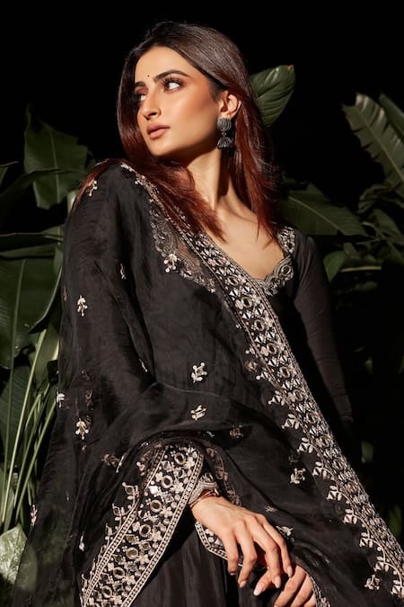 Buy_Gopi Vaid_Black Anarkali Tussar, Dupatta Organza, Srivani Ag Vine Embroidered With _Online_at_Aza_Fashions