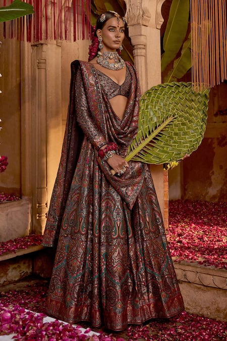 Buy Safaa Black Moonga Silk Floral Plunging V The Diwani I Khaas Woven Lehenga Set Online at Aza Fashions Buy_Safaa_Black Moonga Silk Floral Plunging V The Diwani I Khaas Woven Lehenga Set _Online_at_Aza_Fashions