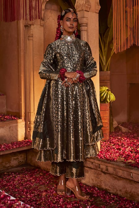 Shop Safaa Green Velvet, Silk Embroidery Round Neck Bottle Woven Anarkali Set Online at Aza Fashions Shop_Safaa_Green Velvet, Silk Embroidery Round Neck Bottle Woven Anarkali Set _Online_at_Aza_Fashions