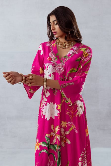 Buy_Aroop Shop India_Pink Moss Floral V Neck Print Kurta And Pant Set _Online_at_Aza_Fashions