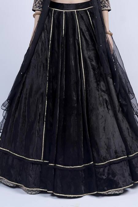 Neha & Tarun Black Organza, Velvet, Bemberg Lace V Neck Embroidered Lehenga Set at Aza Fashions Neha & Tarun_Black Organza, Velvet, Bemberg Lace V Neck Embroidered Lehenga Set _at_Aza_Fashions