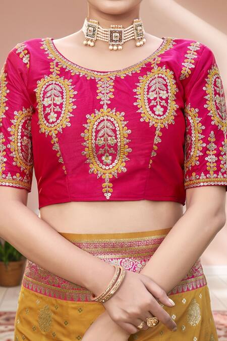 Buy Naintara Bajaj Pink Silk Embroidery Round Neck Yellow Banarasi Floral Woven Saree And Blouse Buy_Naintara Bajaj_Pink Silk Embroidery Round Neck Yellow Banarasi Floral Woven Saree And Blouse