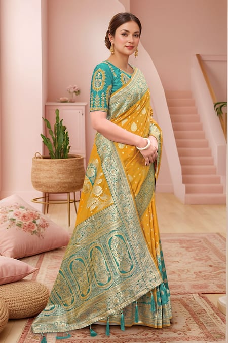 Buy Naintara Bajaj Green Silk Sequins, Embroidery Round Neck Floral Woven Saree And Blouse Online at Aza Fashions Buy_Naintara Bajaj_Green Silk Sequins, Embroidery Round Neck Floral Woven Saree And Blouse _Online_at_Aza_Fashions