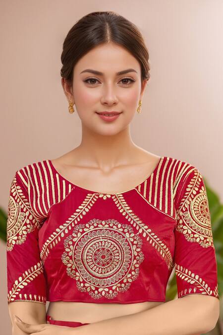 Naintara Bajaj_Red Georgette, Silk Embroidery, Sequins Floral Paisley Woven Banarasi Saree _at_Aza_Fashions