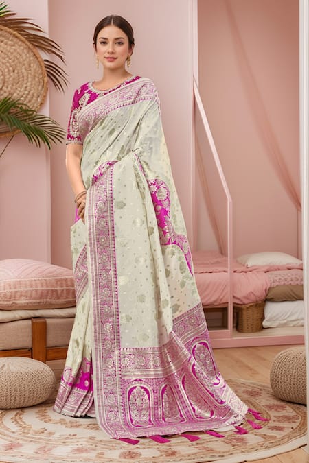 Naintara Bajaj_Pink Silk Embroidery, Zari Round Neck Floral Woven Banarasi Saree And Blouse _Online_at_Aza_Fashions