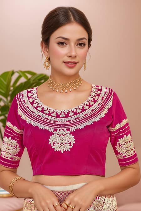 Shop_Naintara Bajaj_Cream Georgette, Silk Embroidery, Sequins Round Floral Woven Saree With Blouse _Online_at_Aza_Fashions