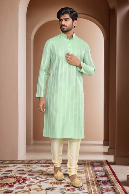 Arihant Rai Sinha Stripe Pattern Kurta Set 