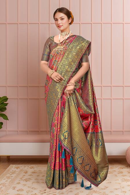 Naintara Bajaj_Pink Silk, Brocade Embroidery V-neck Floral Mughal Woven Saree And Blouse Set _at_Aza_Fashions